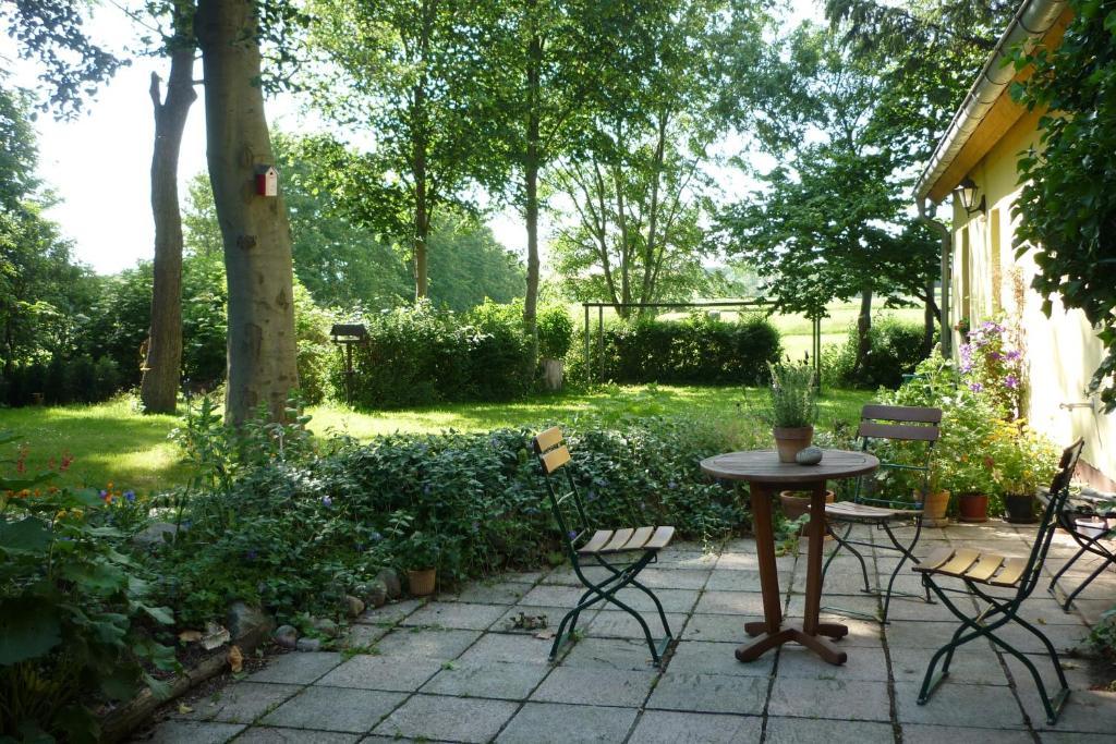 Wirtshaus Neuenkirchen Hotel Neuenkirchen auf Rugen Kültér fotó